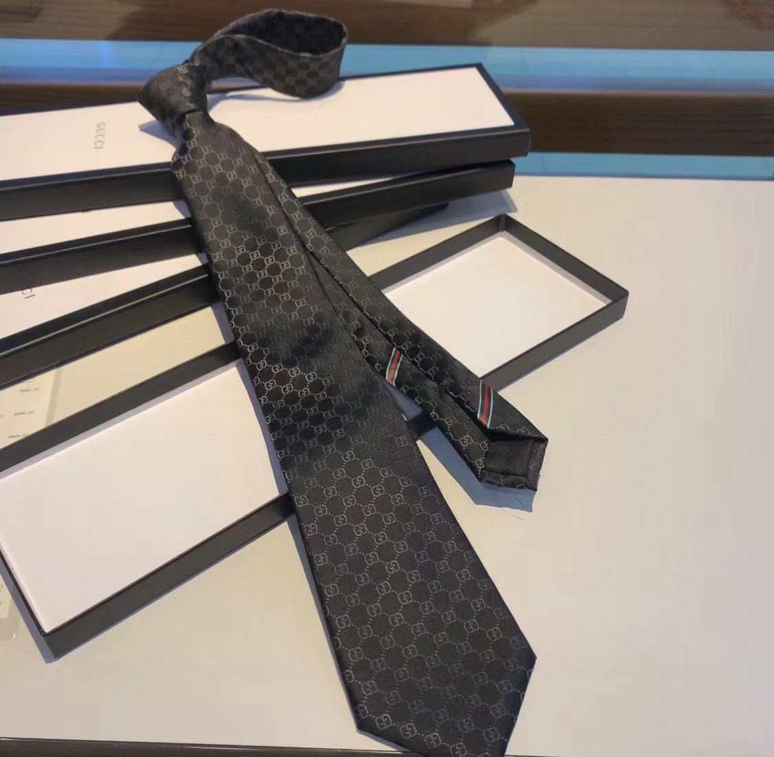 Gucci GG Pattern Silk Tie - DopestKickz