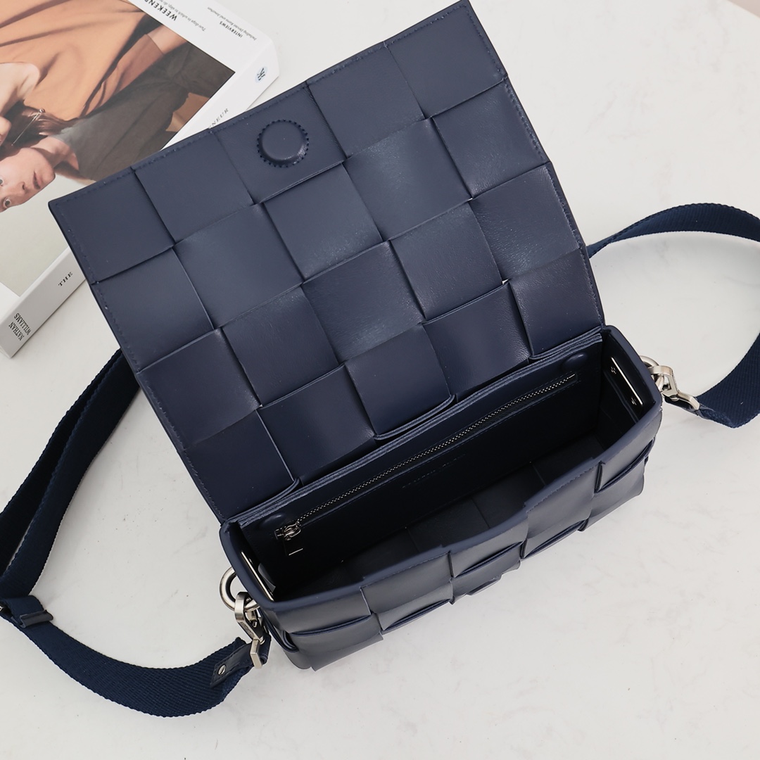 Bottega Veneta Cassette With Versatile Strap - DopestKickz
