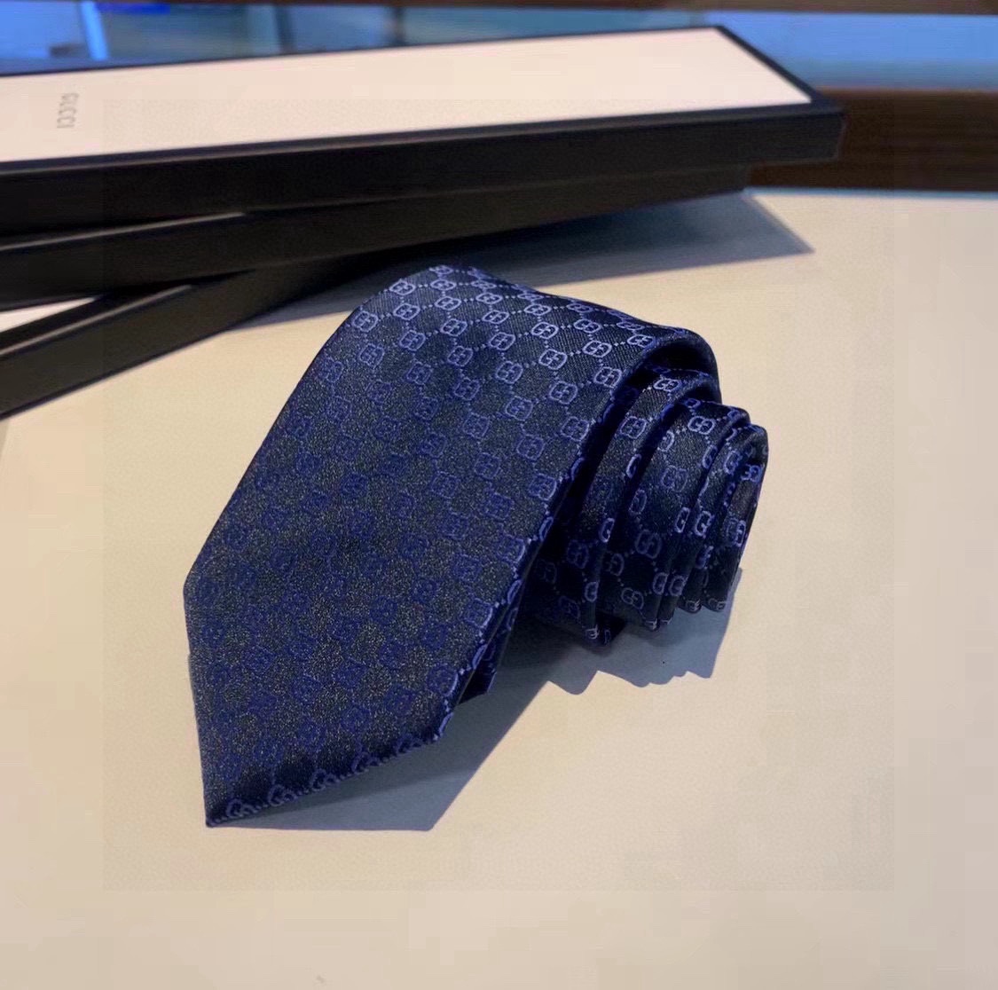 Gucci GG Pattern Silk Tie - DopestKickz
