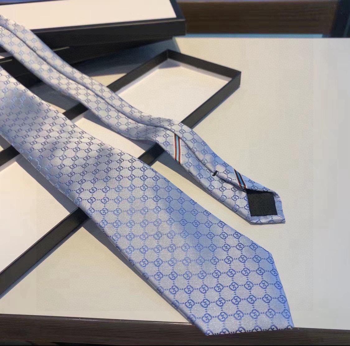 Gucci GG Pattern Silk Tie - DopestKickz