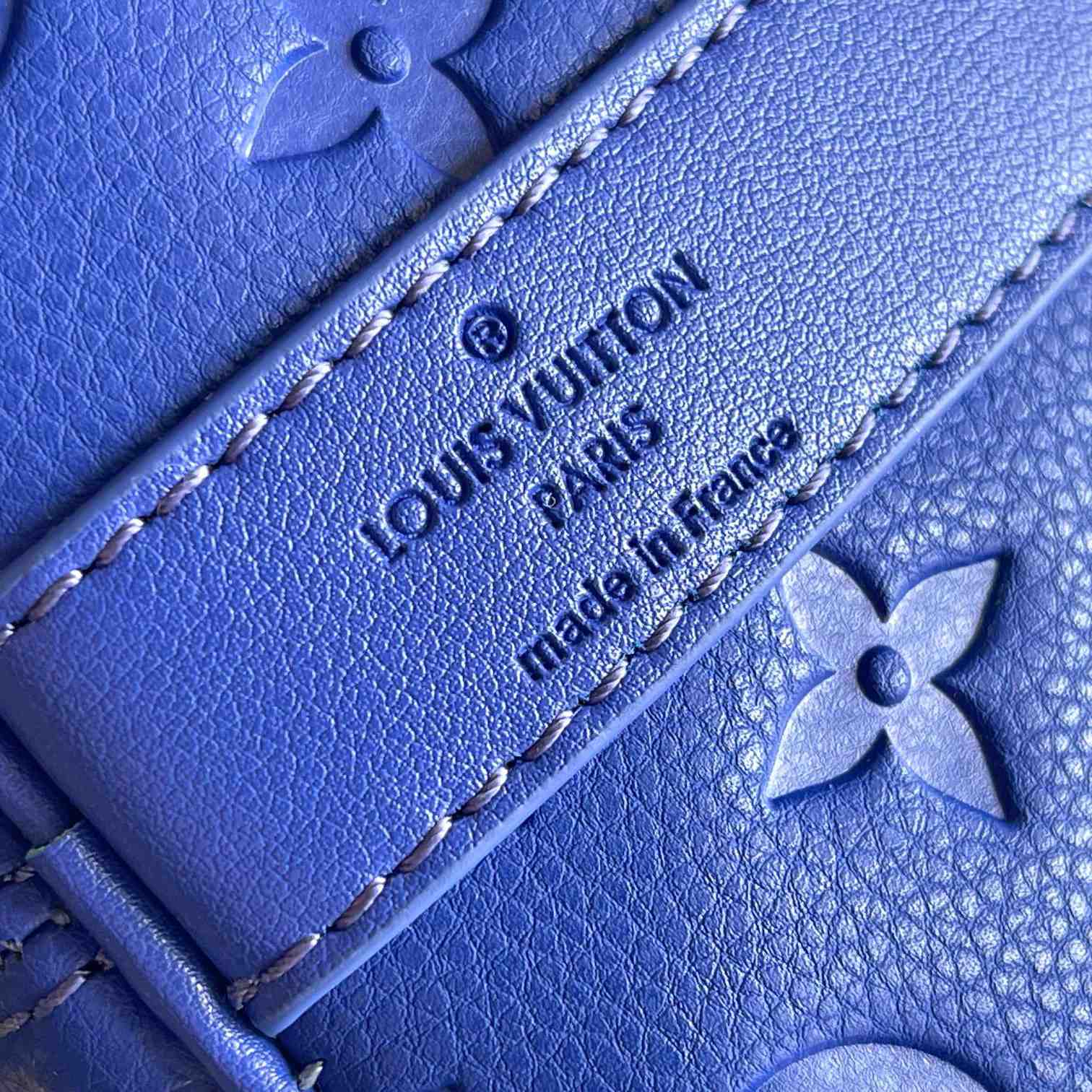 Louis Vuitton Keepall Bandoulière 50   M23141 - DopestKickz
