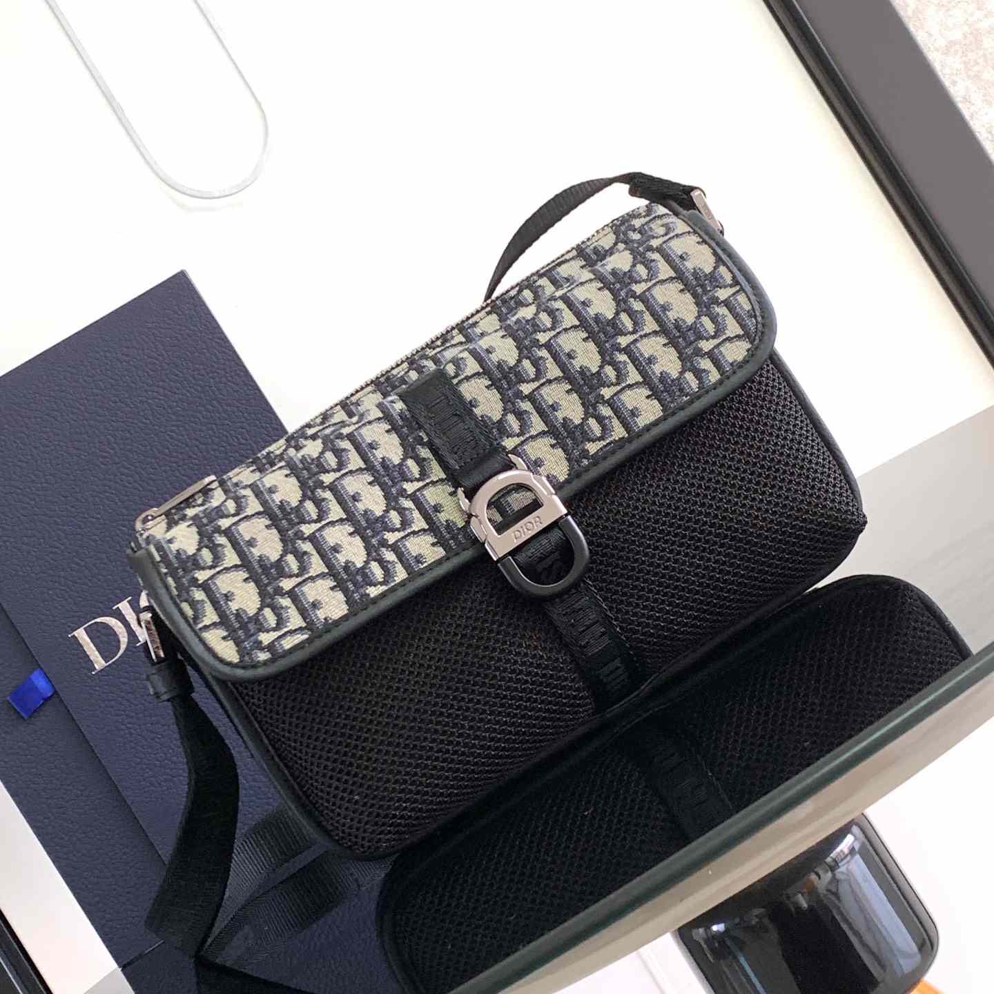 Dior 8 Bag With Strap - DopestKickz