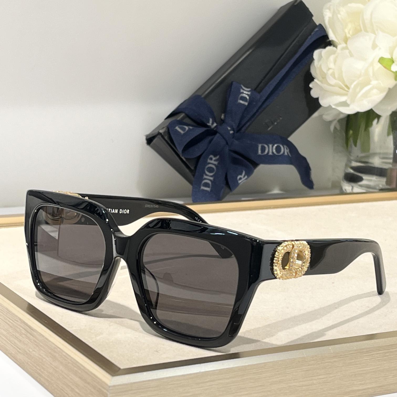 Dior 30Montaigne S11I - DopestKickz