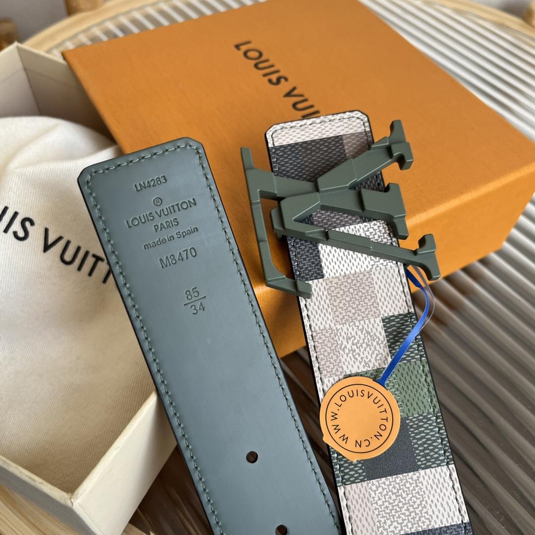 Louis Vuitton LV Mega Pixel 40mm Reversible Belt   M8470V - DopestKickz