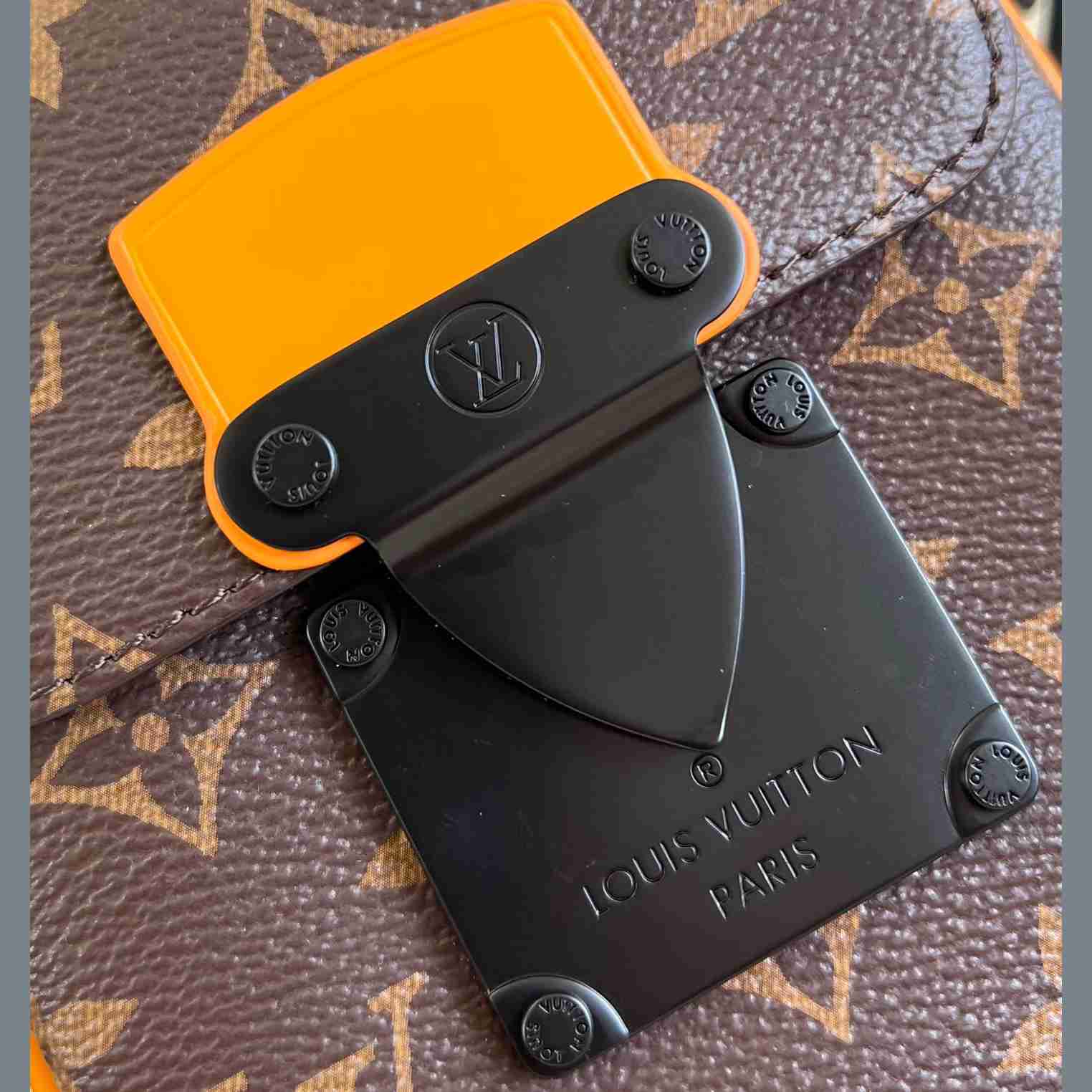 Louis Vuitton S-Lock Vertical Wearable Wallet    M82535 - DopestKickz