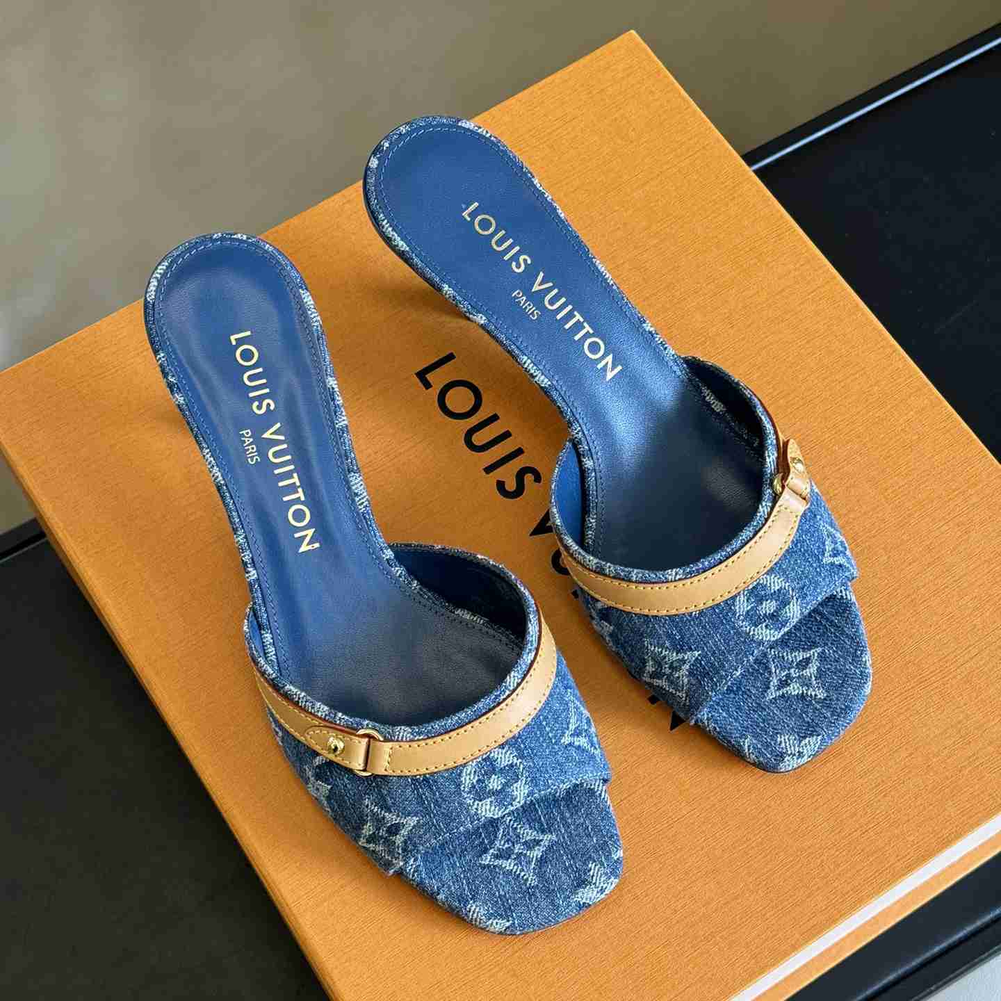 Louis Vuitton Neo Revival Mule   - DopestKickz