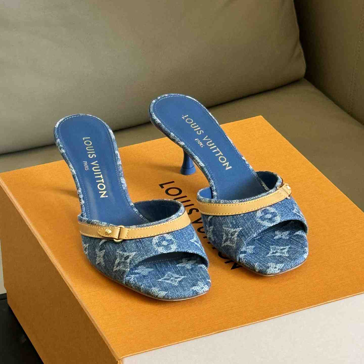 Louis Vuitton Neo Revival Mule   - DopestKickz
