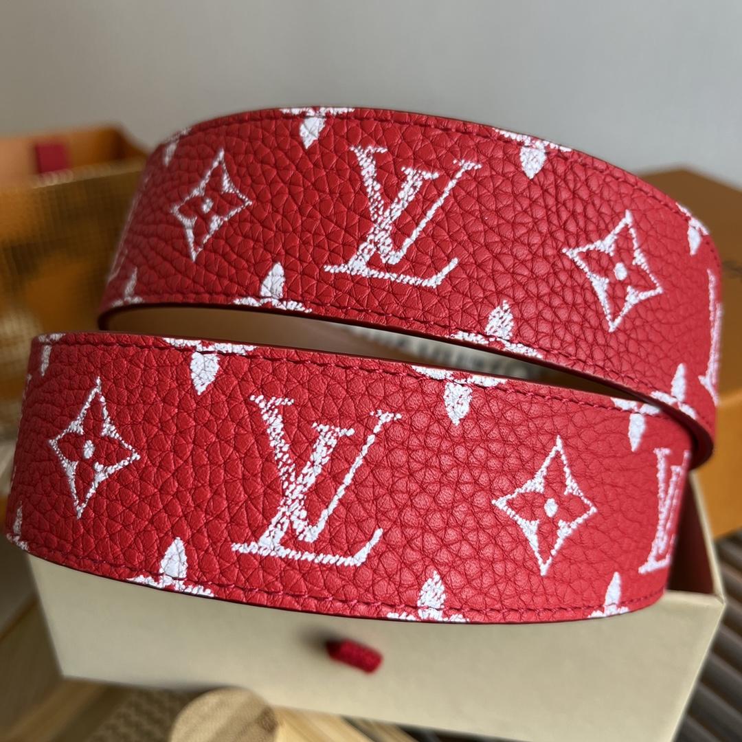 Louis Vuitton LV Initiales 40mm Reversible Belt   M8457V - DopestKickz