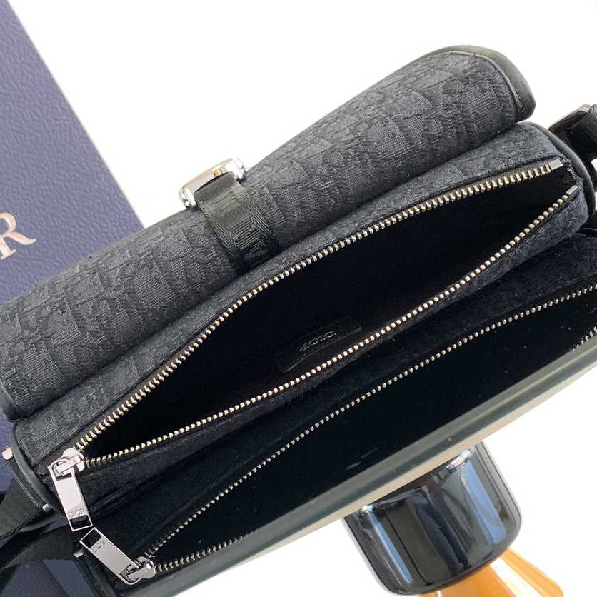 Dior 8 Bag With Strap - DopestKickz