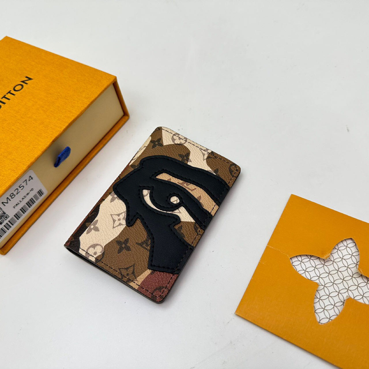 Louis Vuitton Pocket Organizer   M82574 - DopestKickz