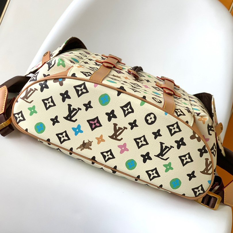 Louis Vuitton Christopher MM   M25240 - DopestKickz