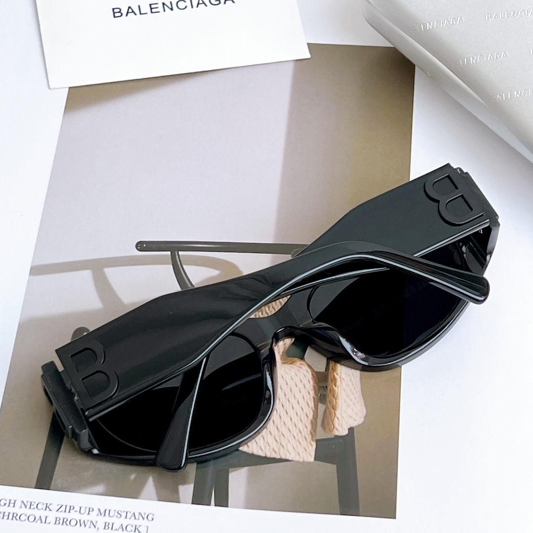 Balenciaga Bossy Round AF Sunglasses In Black  BB0324 - DopestKickz