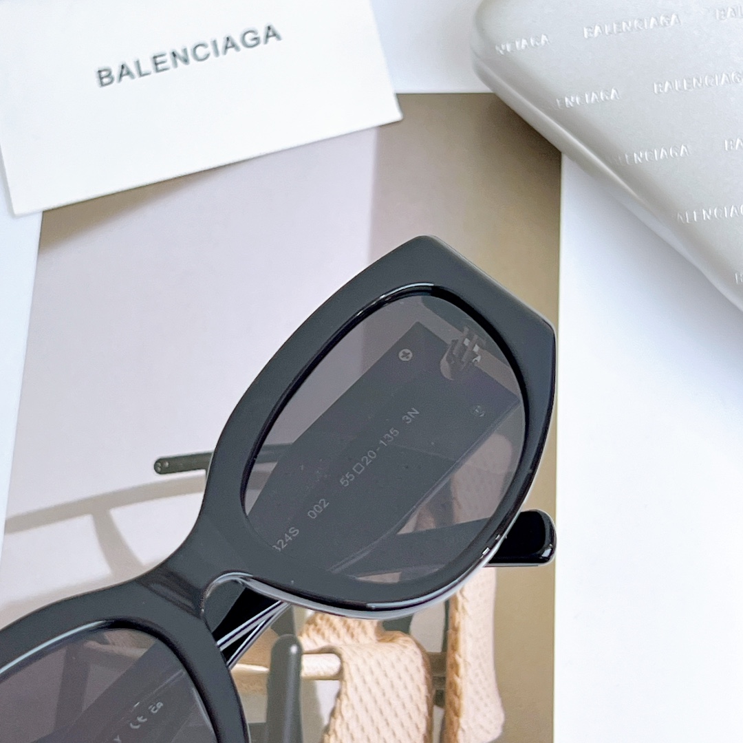 Balenciaga Bossy Round AF Sunglasses In Black  BB0324 - DopestKickz