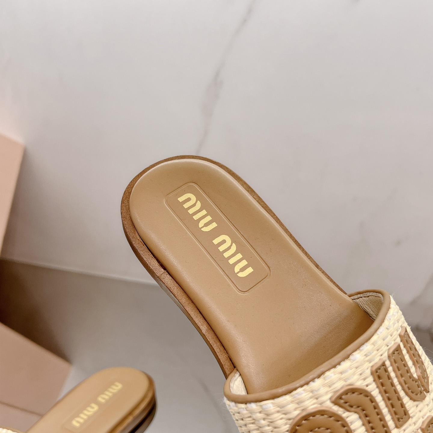 Miu Miu Raffia-effect Woven Fabric Slides - DopestKickz