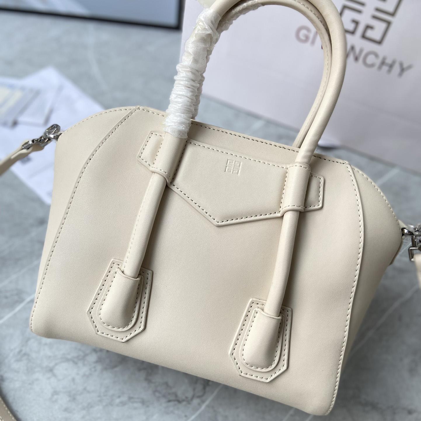 Givenchy Mini Antigona Lock Bag (23*27*13cm) - DopestKickz