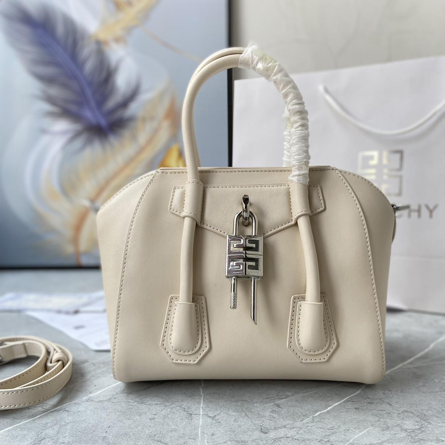 Givenchy Mini Antigona Lock Bag (23*27*13cm) - DopestKickz
