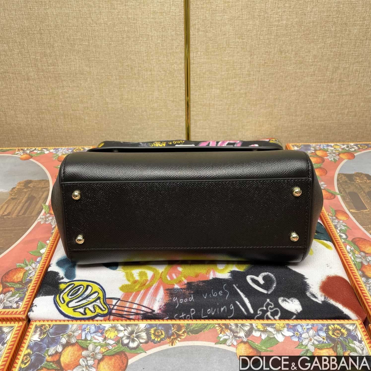 Dolce & Gabbana Sicily Handbag (25*12*20cm) - DopestKickz