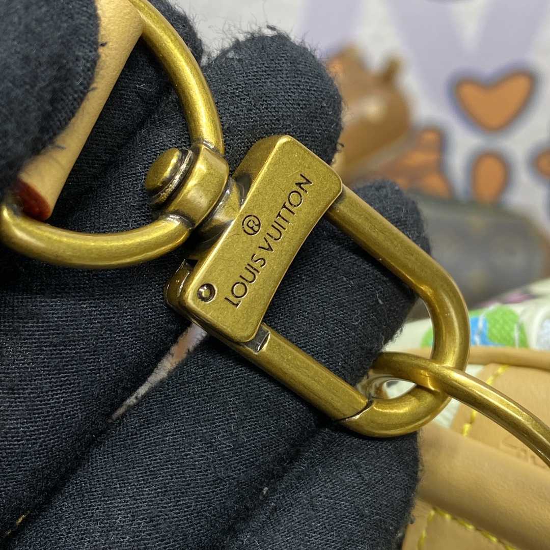 Louis Vuitton Keepall Bandoulière 45   M25233 - DopestKickz