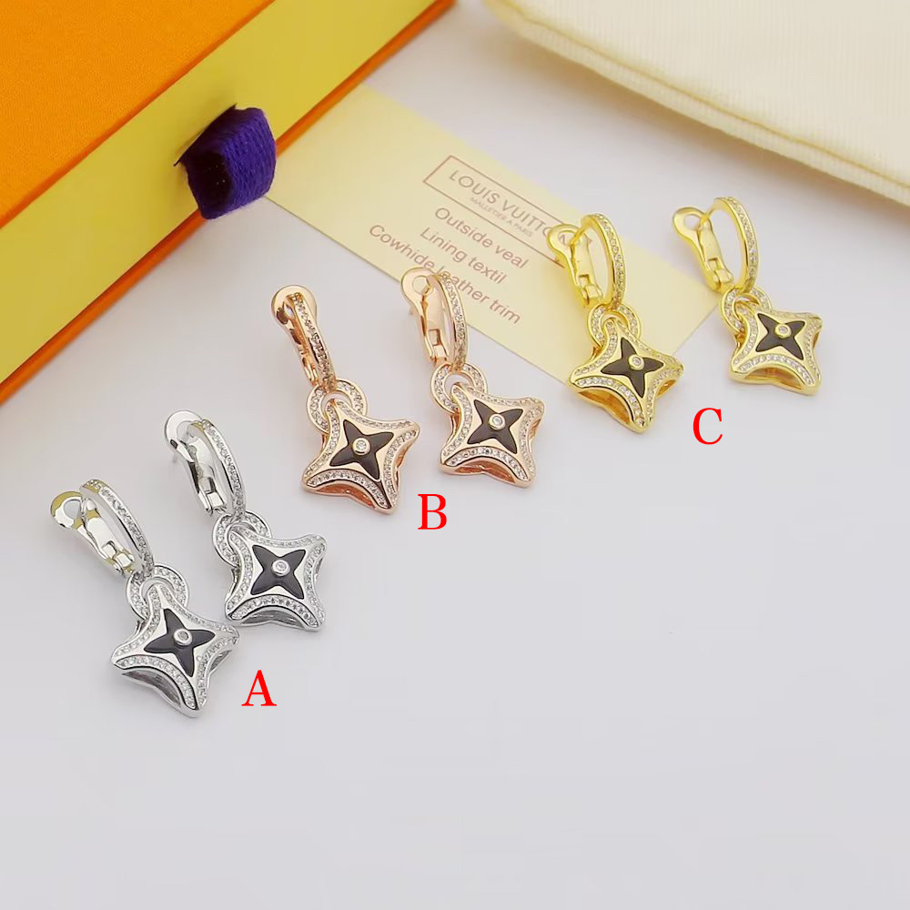 Louis Vuitton Ever Blossom Earrings - DopestKickz