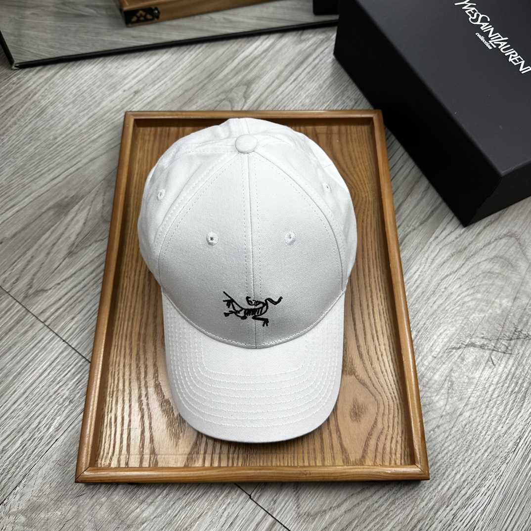 Arc’teryx Cap - DopestKickz