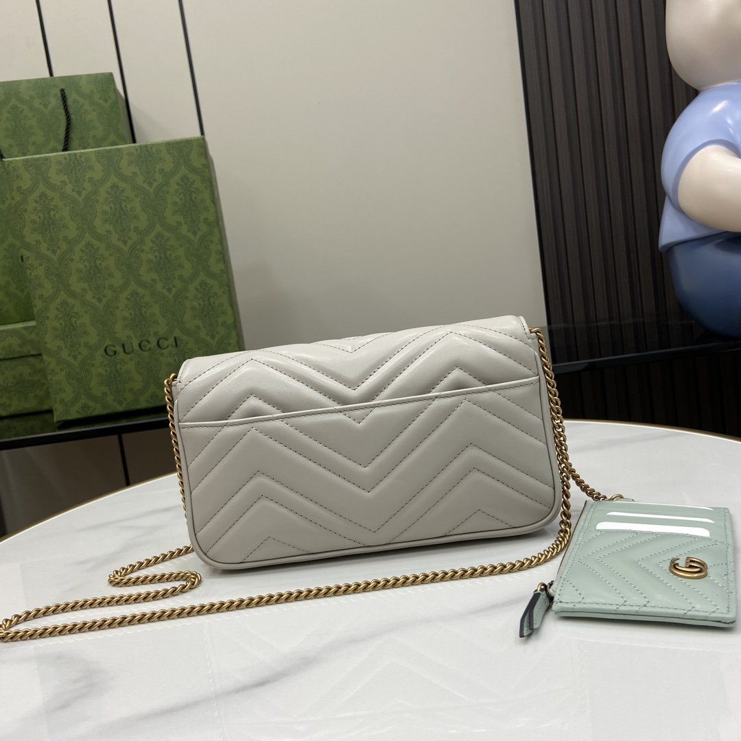 Gucci GG Marmont Mini Bag (21x 12x 5cm) - DopestKickz