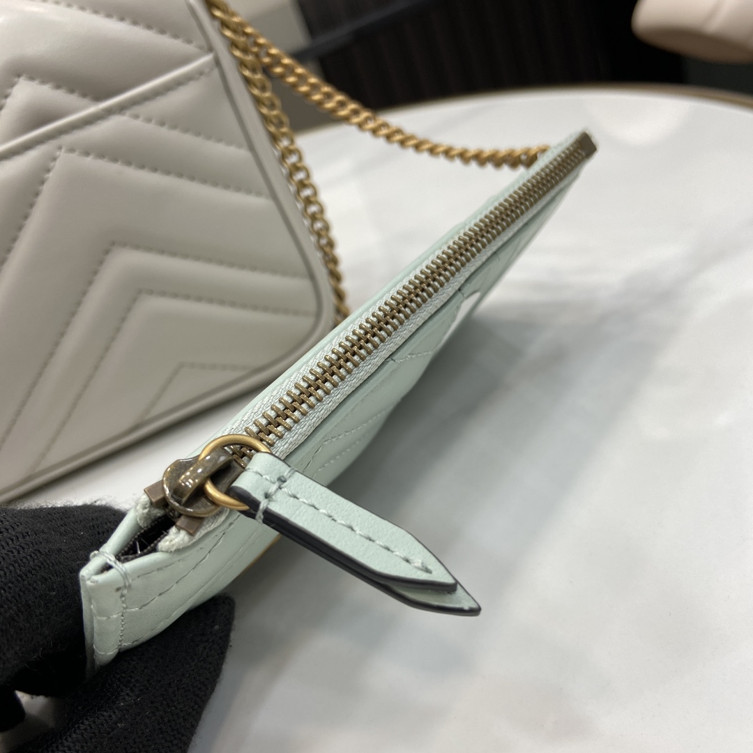 Gucci GG Marmont Mini Bag (21x 12x 5cm) - DopestKickz