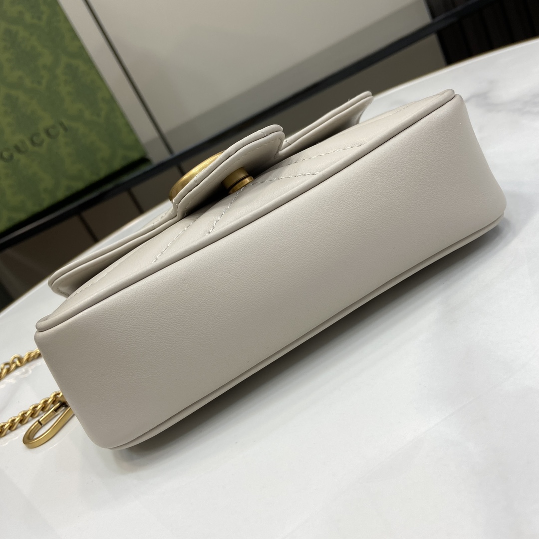Gucci GG Marmont Super Mini Bag - DopestKickz
