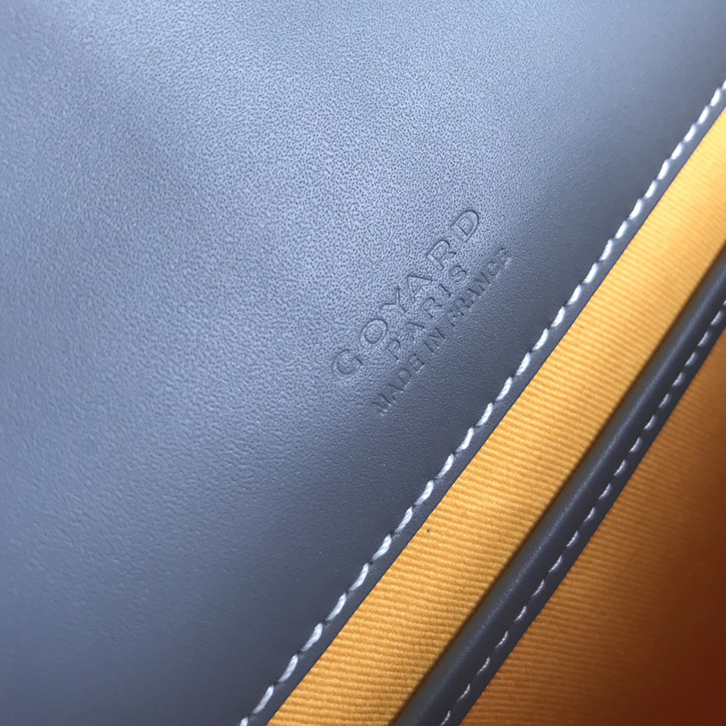 Goyard Belvedere MM Bag - DopestKickz