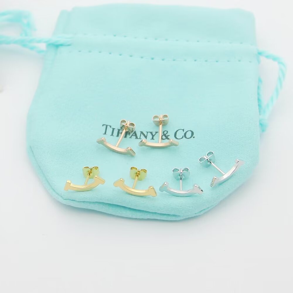 Tiffany & Co. Tiffany T Smile Earring - DopestKickz