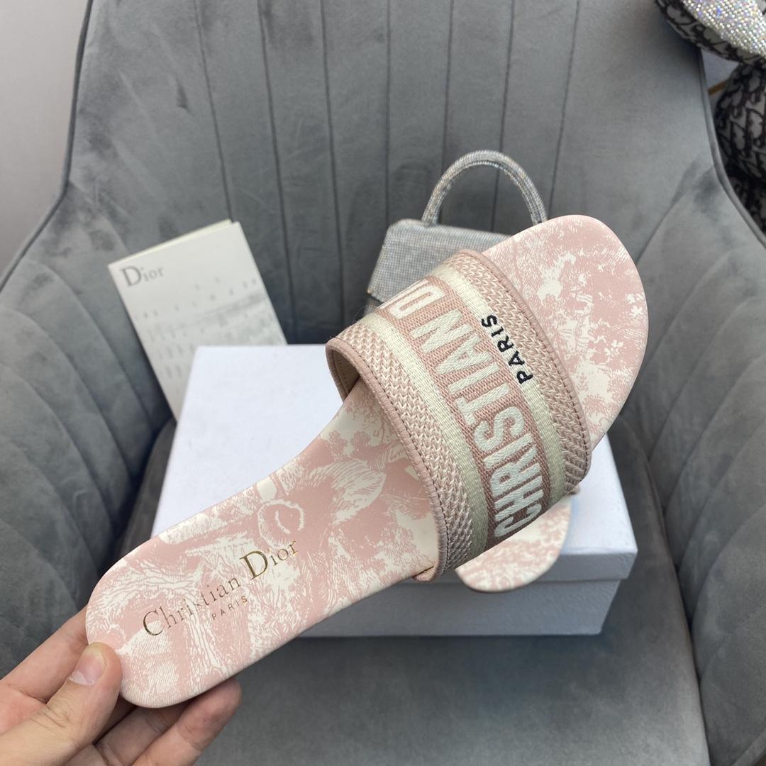 Dior Dway Slide - DopestKickz