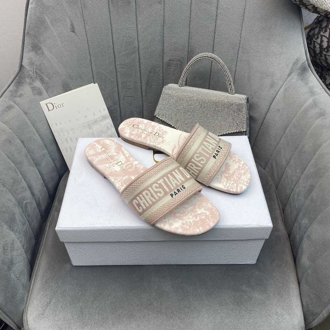 Dior Dway Slide - DopestKickz