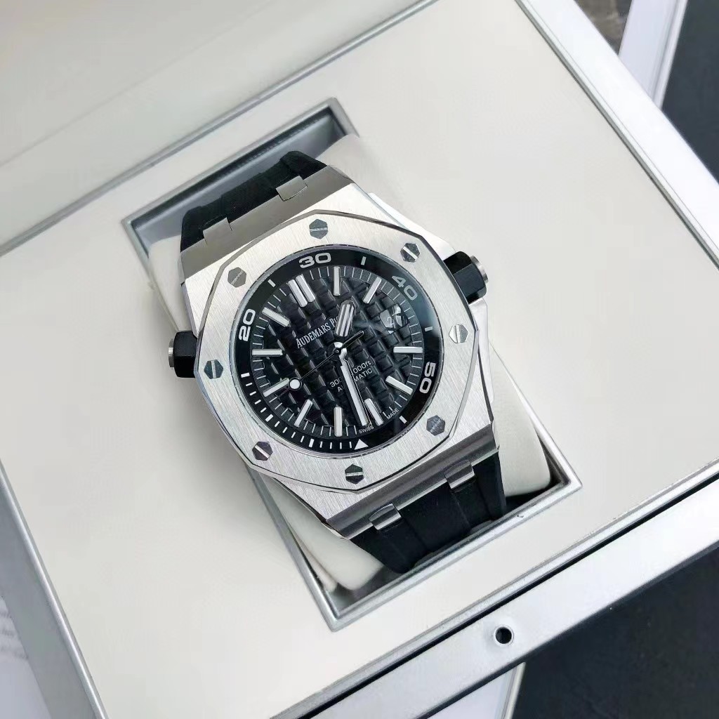 Audemars Piguet Watch    - DopestKickz