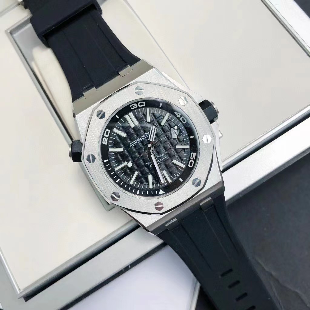 Audemars Piguet Watch    - DopestKickz