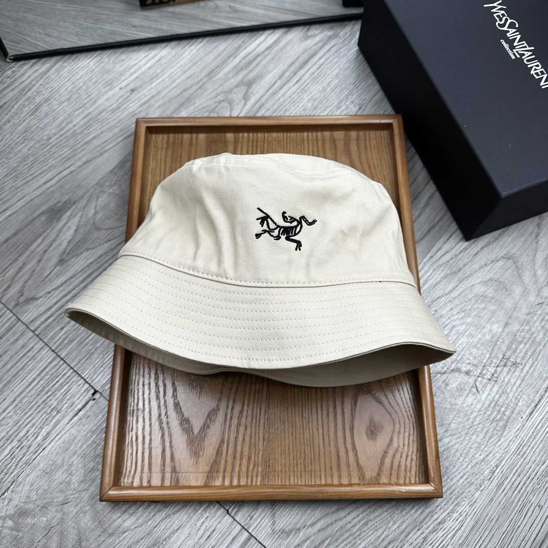 Arc’teryx  Bucket Hat - DopestKickz