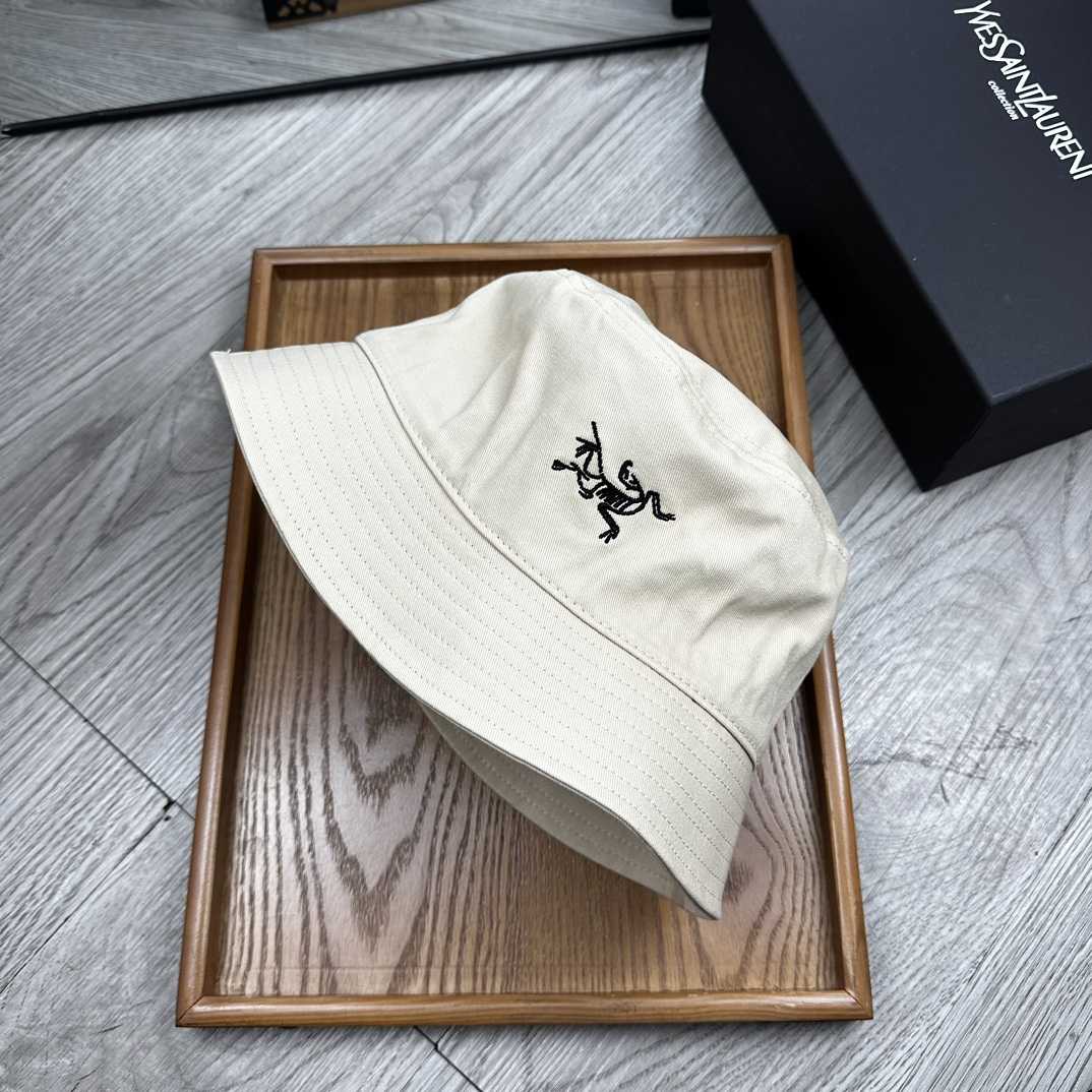 Arc’teryx  Bucket Hat - DopestKickz