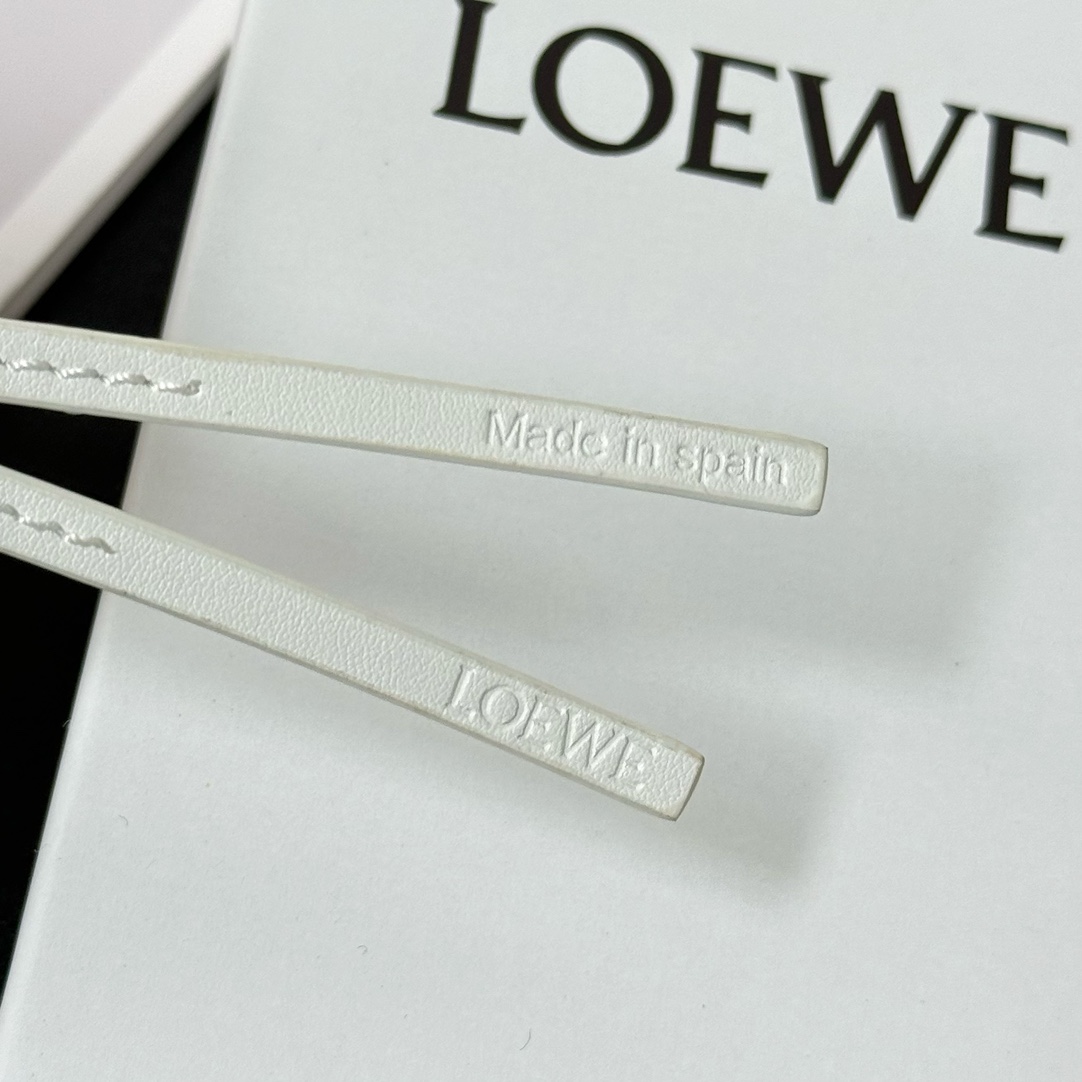 Loewe Sheep charm In Felt And Calfskin - DopestKickz