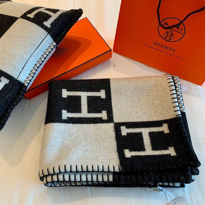 Hermes Blanket   163*137cm - DopestKickz