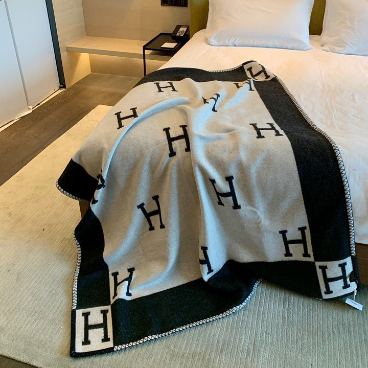 Hermes Blanket   163*137cm - DopestKickz