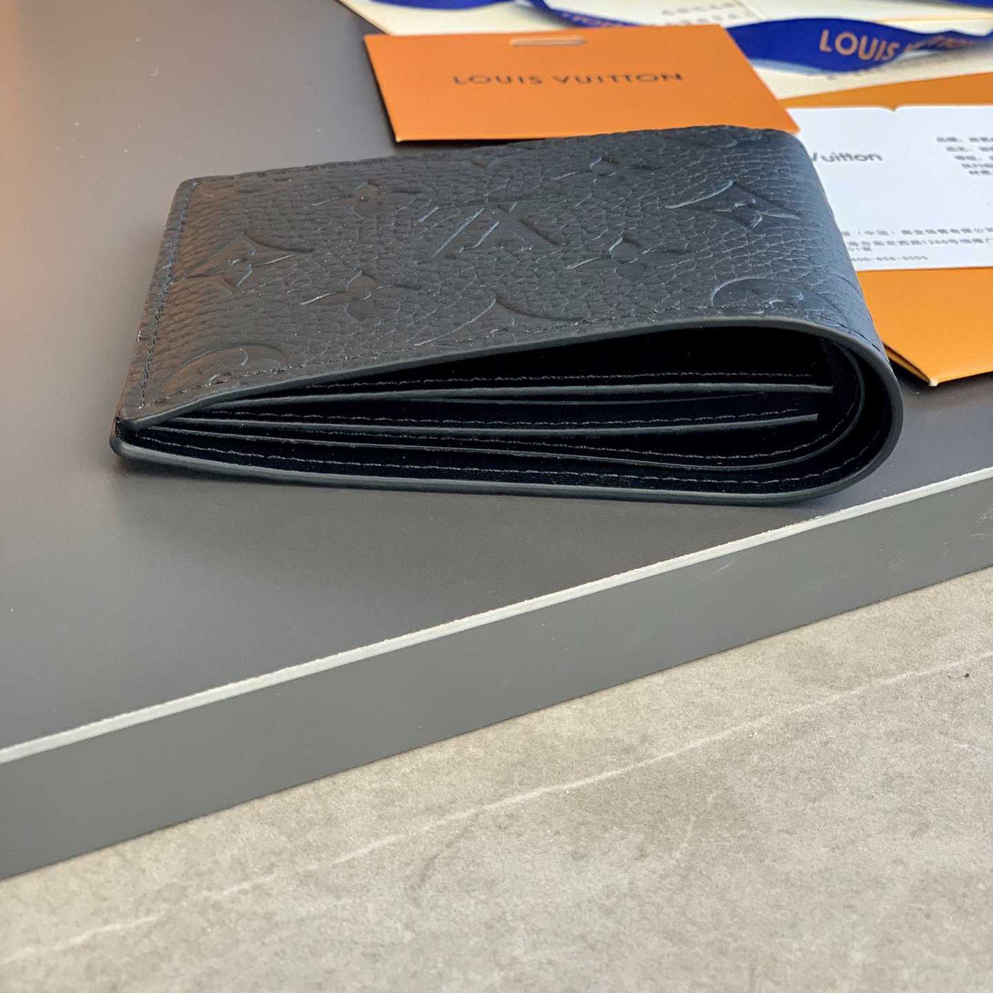 Louis Vuitton Monogram Wallet  M69037 - DopestKickz