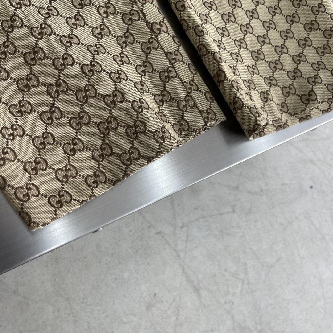 Gucci GG Supreme Pants - DopestKickz