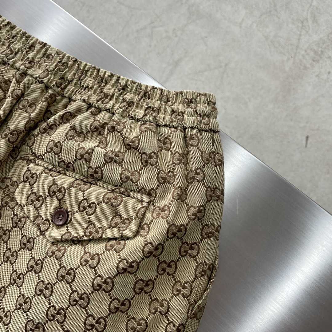 Gucci GG Supreme Pants - DopestKickz