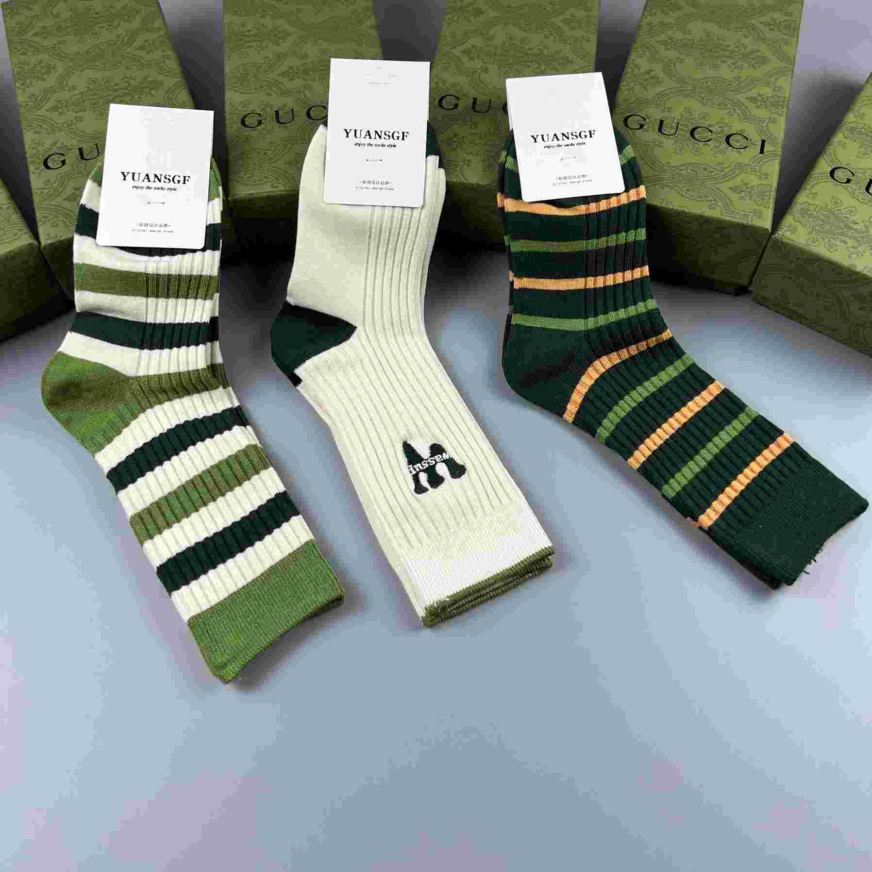 Gucci Socks/Box - DopestKickz