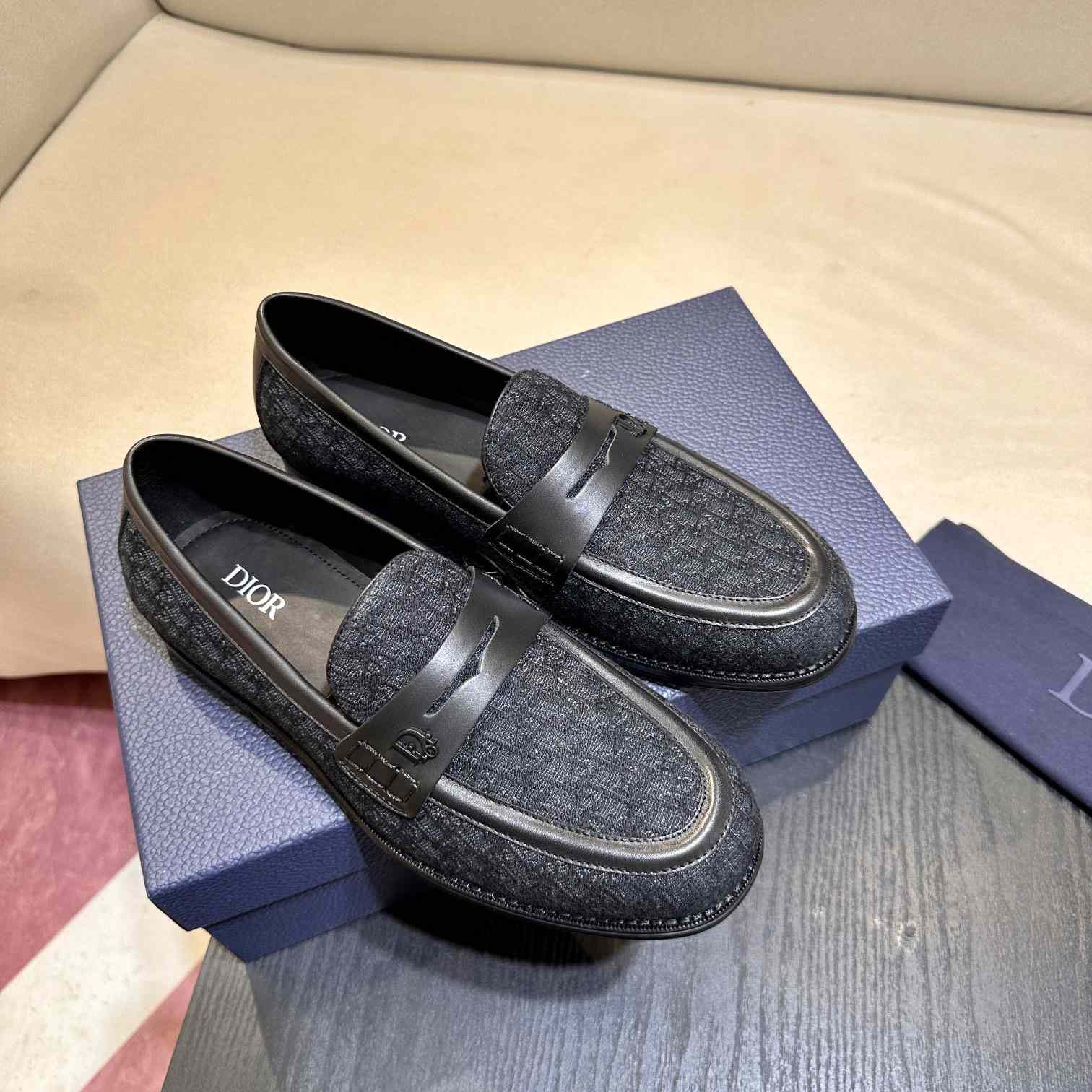 Dior Oblique Loafer - DopestKickz