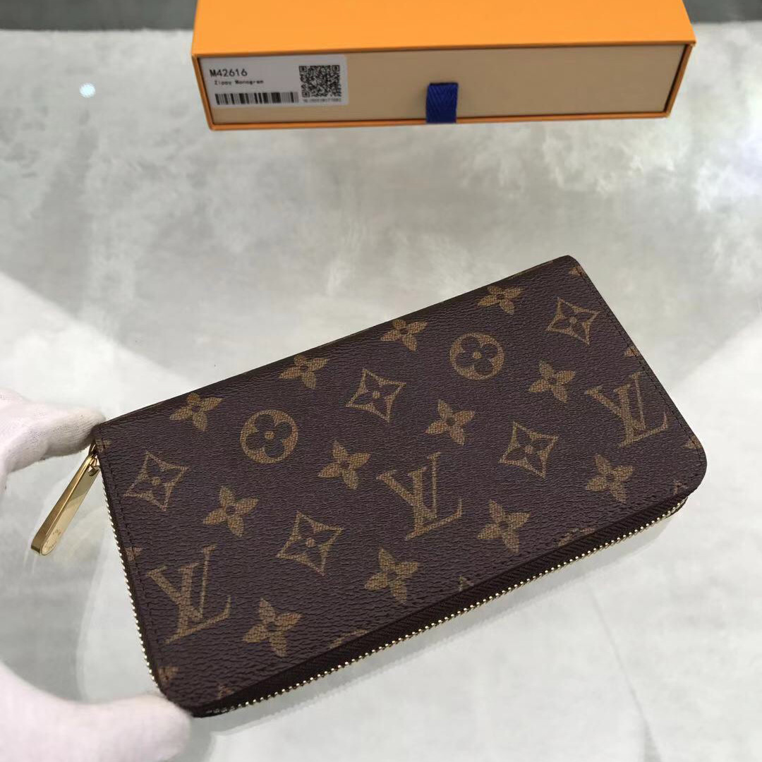 Louis Vuitton Zippy Wallet     M42616 - DopestKickz