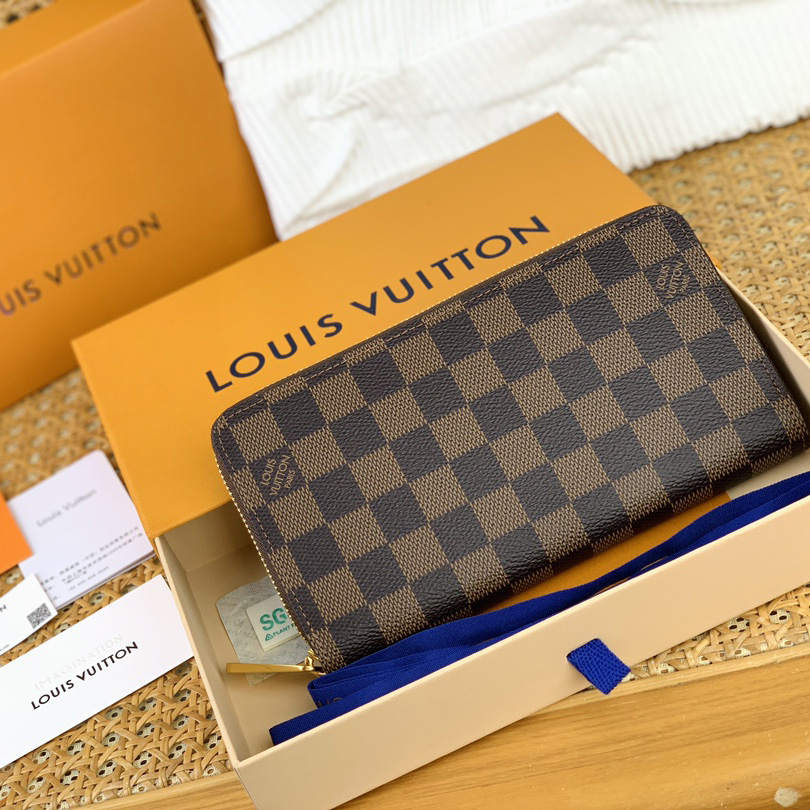 Louis Vuitton Zippy Wallet  N41661 - DopestKickz