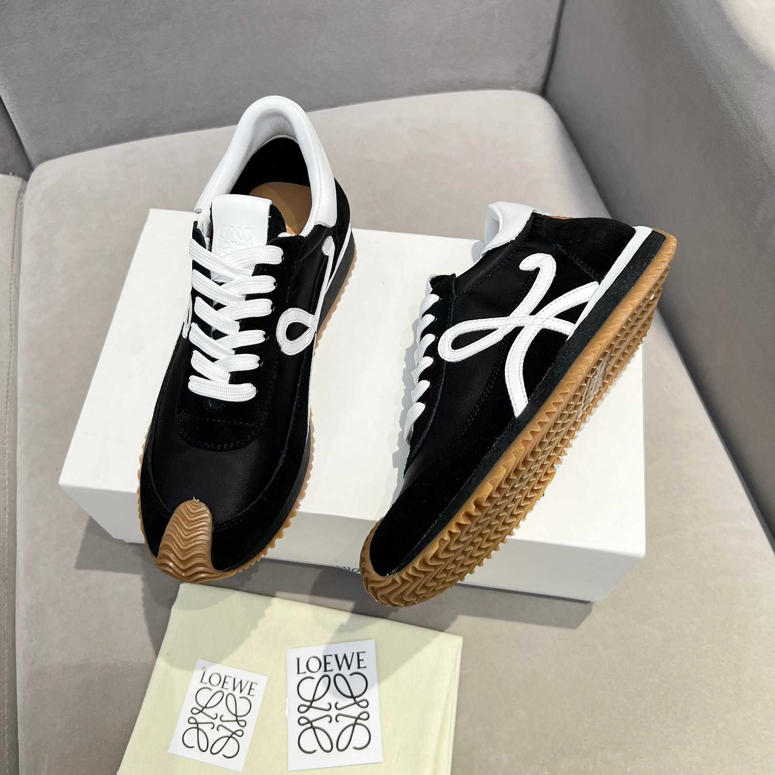 Loewe Flow Runner - DopestKickz
