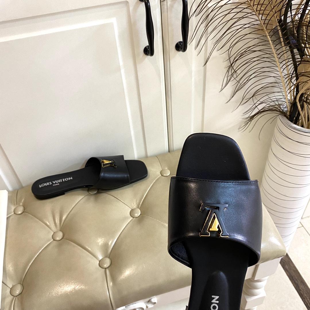 Louis Vuitton LV Capri Flat Mule   1ACTMS - DopestKickz