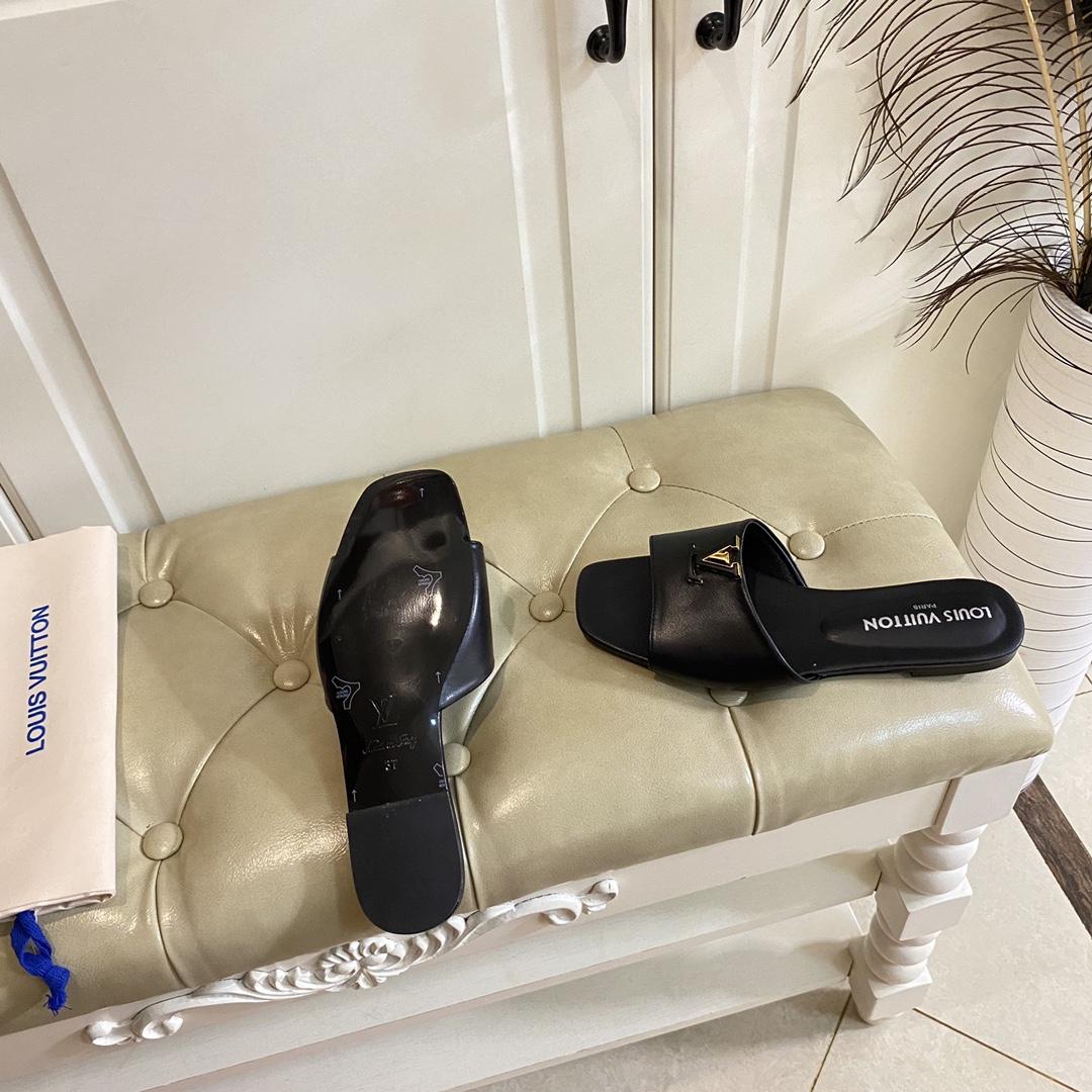 Louis Vuitton LV Capri Flat Mule   1ACTMS - DopestKickz