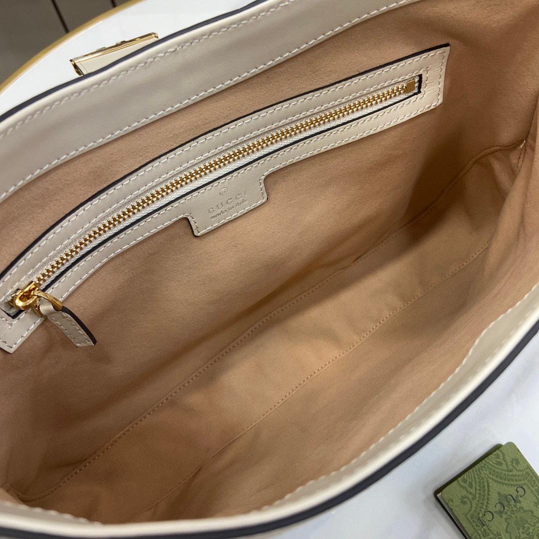Gucci Padlock GG Medium Shoulder Bag - DopestKickz