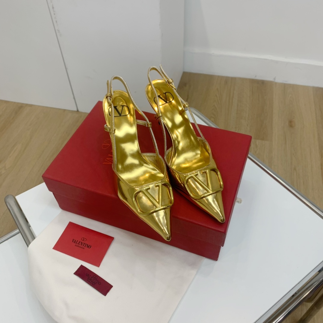 Valenti Valentino Garavani VLogo Signature Pump   80cm - DopestKickz